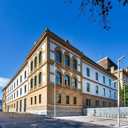 One Shot Tabakalera House Отель Сан-Себастьян