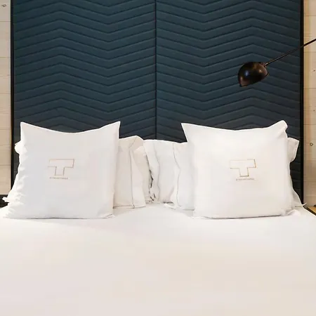 One Shot Tabakalera House