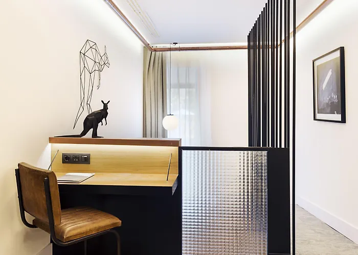 Готель One Shot Tabakalera House 4*