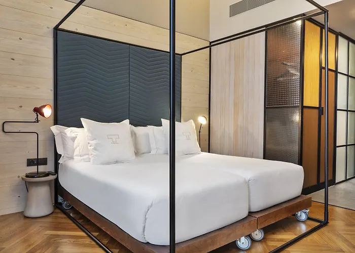 One Shot Tabakalera House