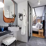 Hotel One Shot Tabakalera House 4*