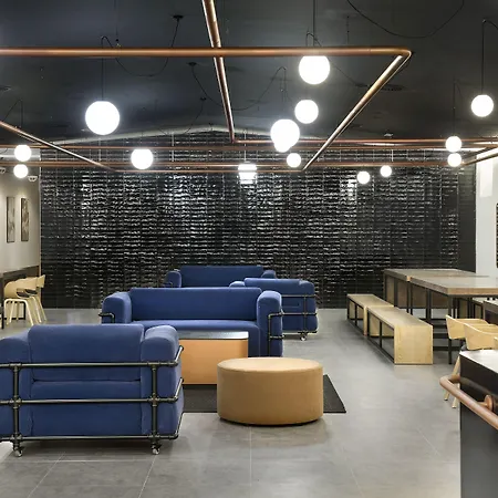 Otel One Shot Tabakalera House