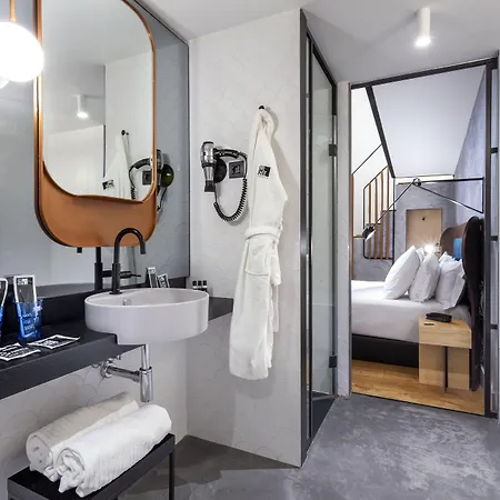 Otel One Shot Tabakalera House San Sebastián