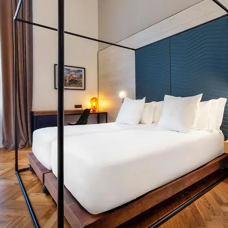 One Shot Tabakalera House San Sebastián