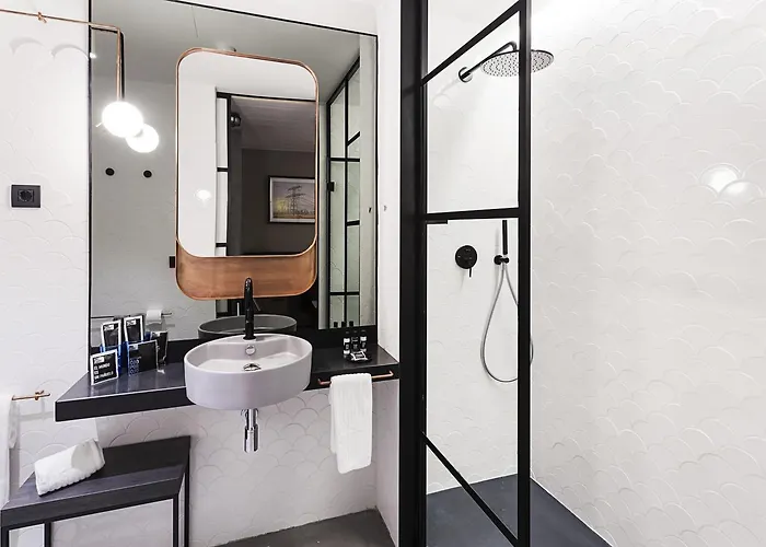 Hotel One Shot Tabakalera House 4*