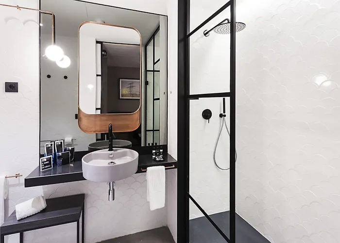 فندق One Shot Tabakalera House