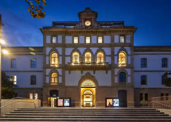 فندق One Shot Tabakalera House 4*