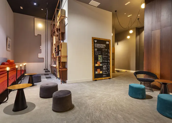 One Shot Tabakalera House 4* سان سيباستيان