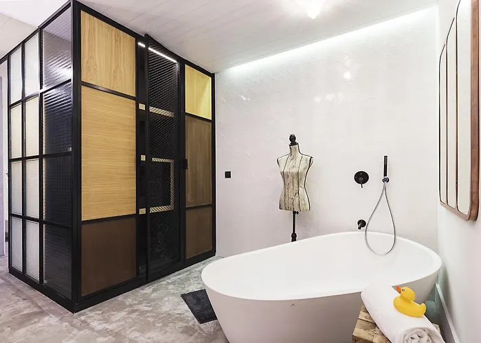 فندق One Shot Tabakalera House سان سيباستيان