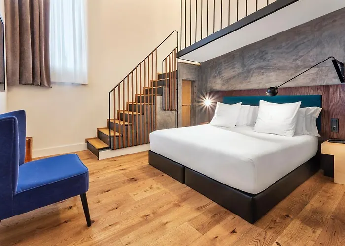 One Shot Tabakalera House سان سيباستيان