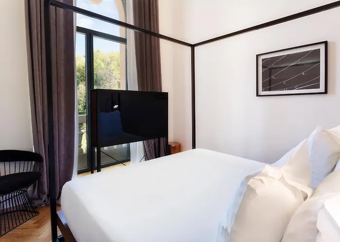 فندق One Shot Tabakalera House 4*